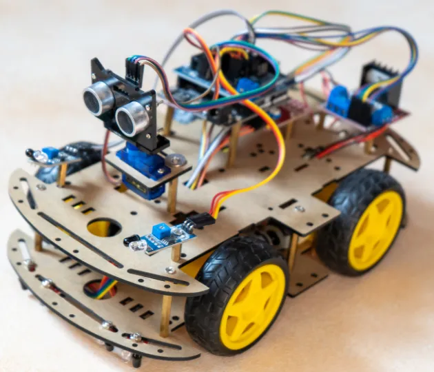 electronics and robotics for children inlahore pakistan (1)